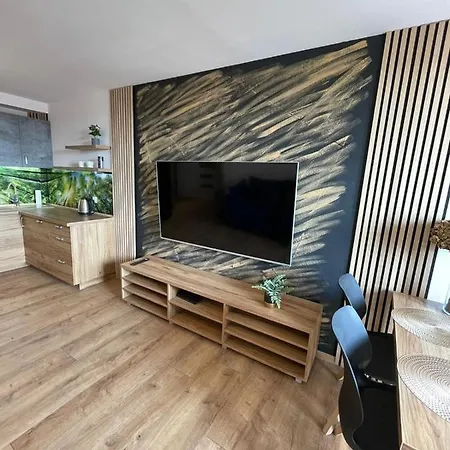 Luxury Gold By Marta Apartment Radom